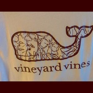 Men's Size Small EUC Vineyard Vines